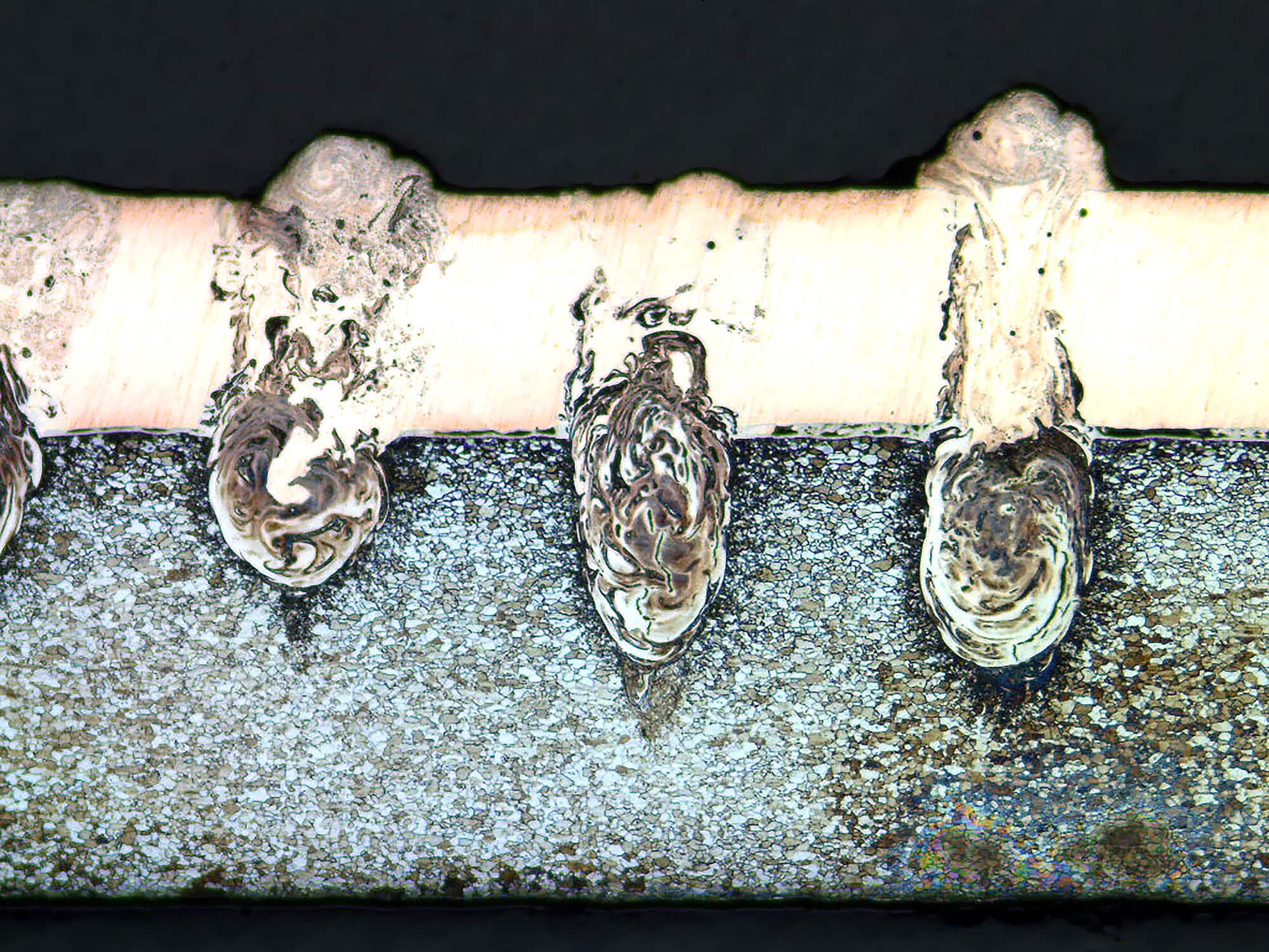 Cu-Fe-Cu-FeNi connection